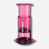Aeropress Clear Pink kavos ruošimo prietaisas